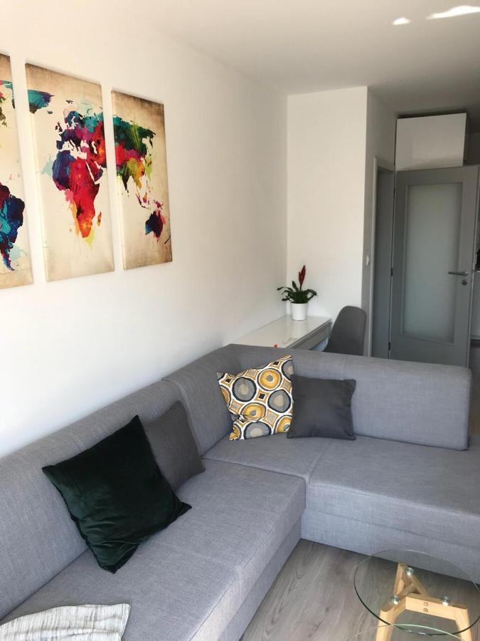 Samorin Modern Apartmens Private Parking - Air Conditioning Bagian luar foto