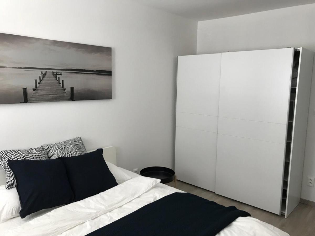 Samorin Modern Apartmens Private Parking - Air Conditioning Bagian luar foto